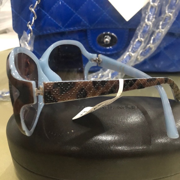 Super gorgeous Ellie tahari sunnies by viviglam 😎 - Picture 12 of 16